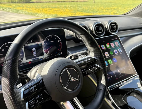 location-MERCEDES-BENZ-Annemasse-roadstr