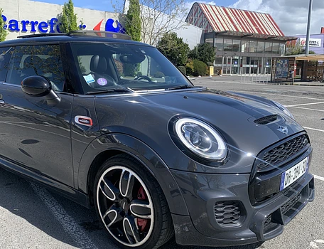 location-MINI-Bayonne-roadstr