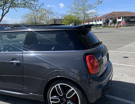 location-MINI-Bayonne-roadstr