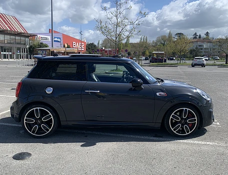 location-MINI-Bayonne-roadstr