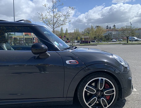 location-MINI-Bayonne-roadstr