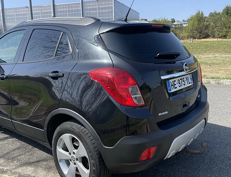 location-OPEL-Pau-roadstr