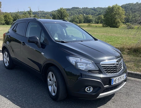location-OPEL-Pau-roadstr