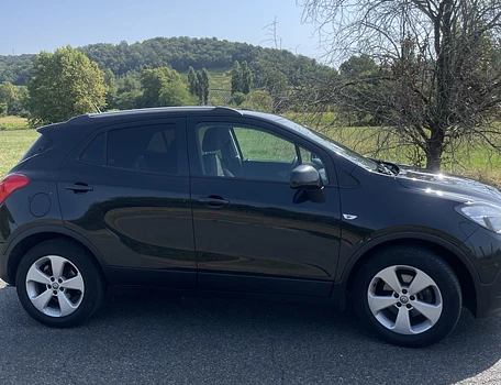 location-OPEL-Pau-roadstr