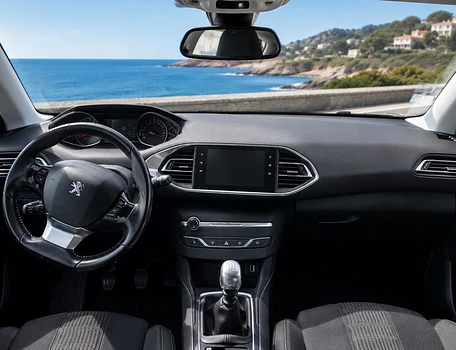 location-PEUGEOT-Vannes-roadstr