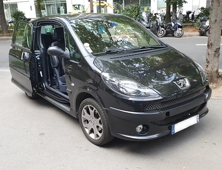 location-PEUGEOT-Versailles-roadstr