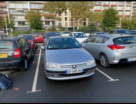 location-PEUGEOT-Arcachon-roadstr