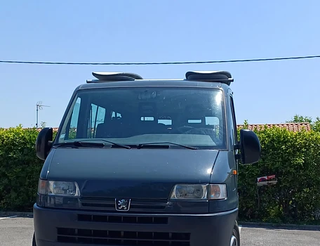 location-PEUGEOT-Biarritz-roadstr