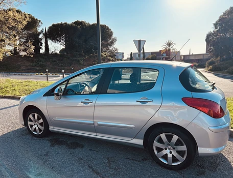 location-PEUGEOT-Montpellier-roadstr