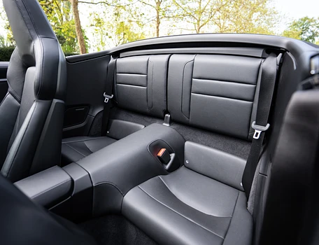 location-PORSCHE-Courbevoie-roadstr