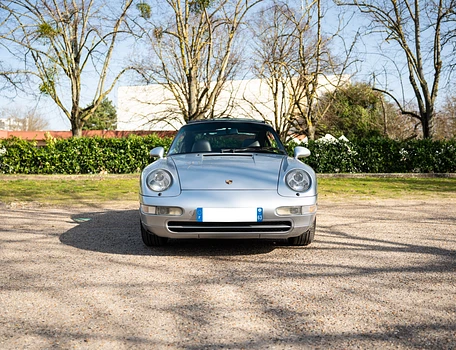 location-PORSCHE-Courbevoie-roadstr