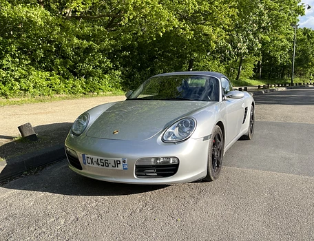 location-PORSCHE-Paris-roadstr