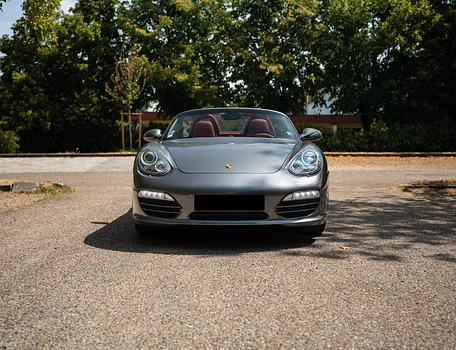 location-PORSCHE-Courbevoie-roadstr