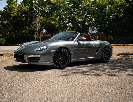 location-PORSCHE-Courbevoie-roadstr
