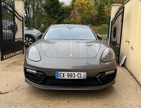 location-PORSCHE-Enghien-les-Bains-roadstr