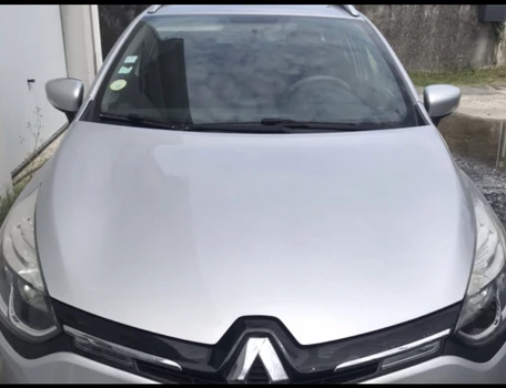 location-RENAULT-Pessac-roadstr
