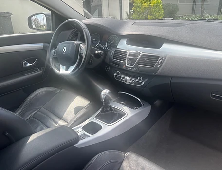 location-RENAULT-Bordeaux-roadstr