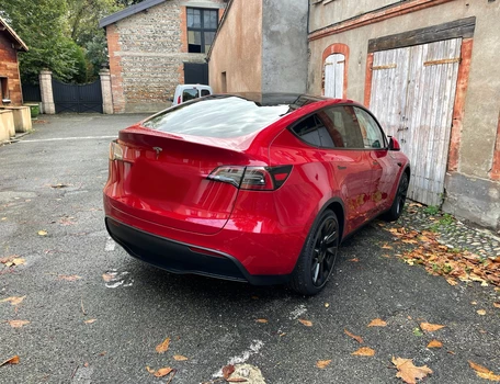 location-TESLA-Bordeaux-roadstr