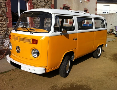 location-VOLKSWAGEN-Pau-roadstr