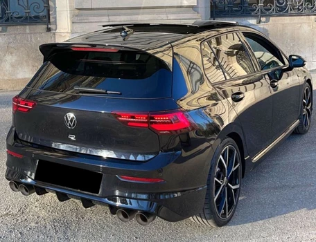 location-VOLKSWAGEN-Saint-Ouen-sur-Seine-roadstr