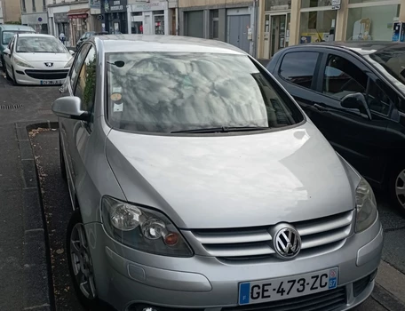location-VOLKSWAGEN-Clermont-Ferrand-roadstr