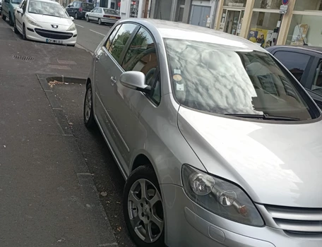 location-VOLKSWAGEN-Clermont-Ferrand-roadstr