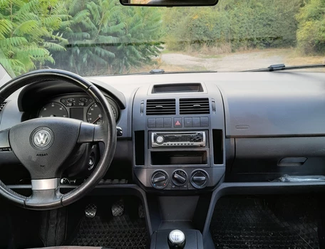 location-VOLKSWAGEN-Sainte-Flaive-des-Loups-roadstr