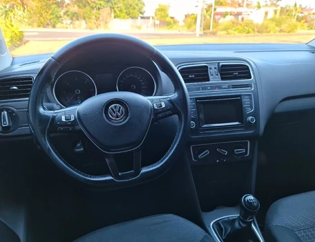 location-VOLKSWAGEN-Paris-roadstr